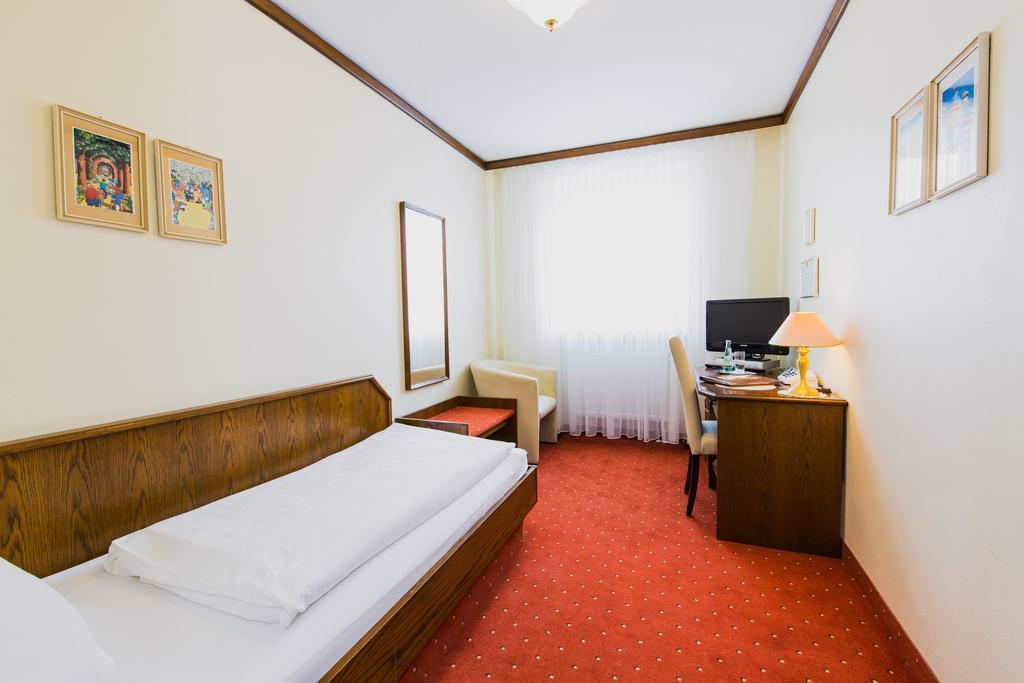 Klassik Hotel Am Tor Вайден Экстерьер фото