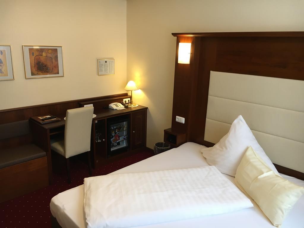 Klassik Hotel Am Tor Вайден Экстерьер фото